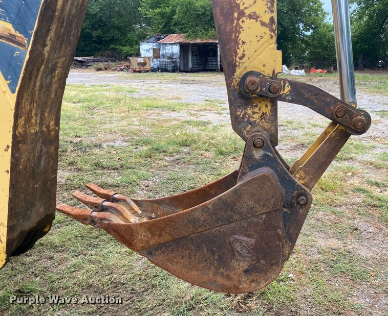 image for item DK6363 2003 Komatsu WB140  backhoe