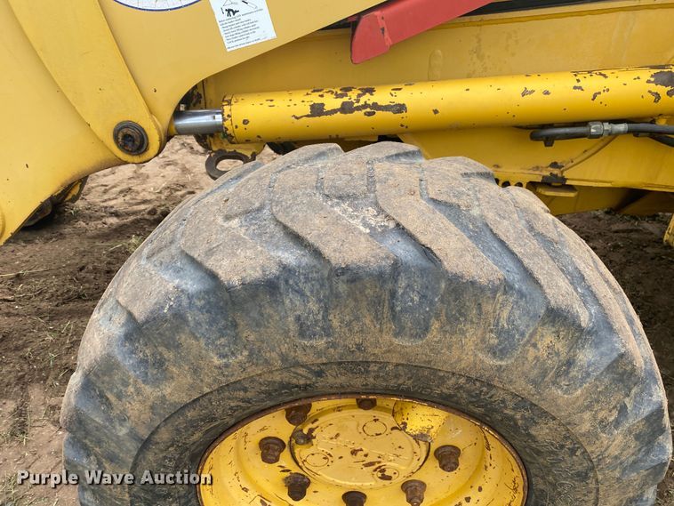 image for item DK6363 2003 Komatsu WB140  backhoe