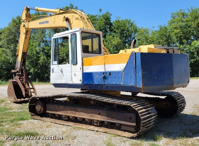 image for item DM2383 Komatsu PC200LC-3  excavator