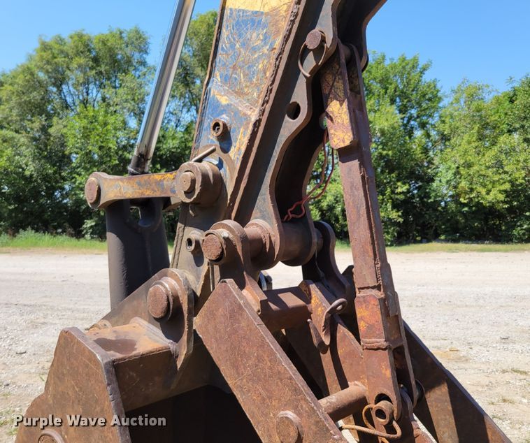 image for item DM2383 Komatsu PC200LC-3  excavator