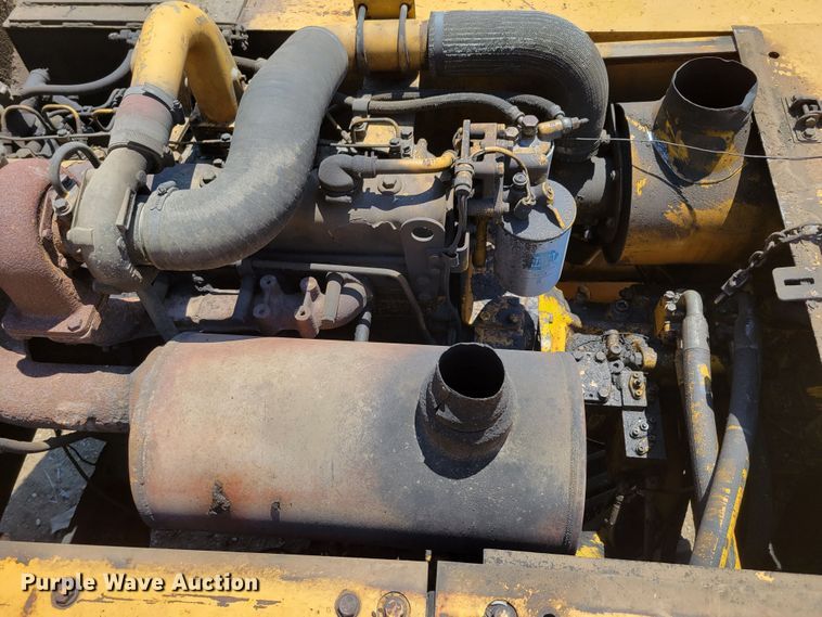image for item DM2383 Komatsu PC200LC-3  excavator