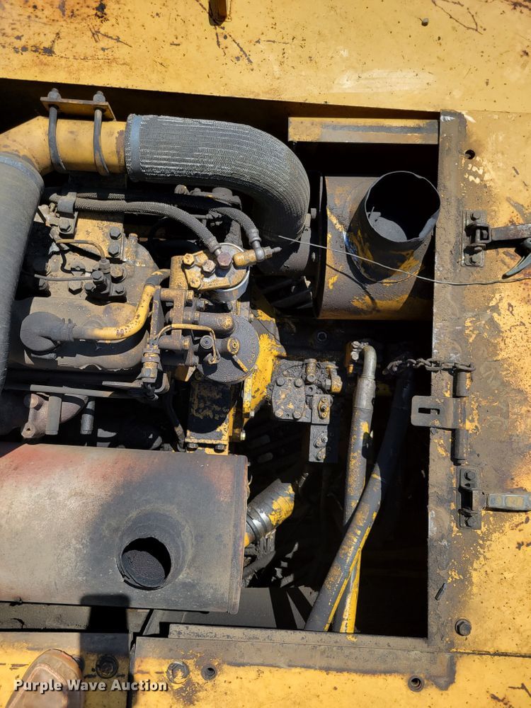 image for item DM2383 Komatsu PC200LC-3  excavator