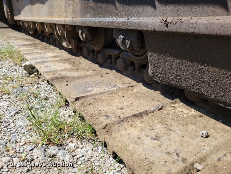 image for item DM2383 Komatsu PC200LC-3  excavator