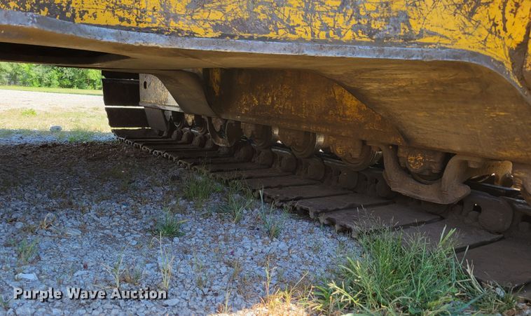 image for item DM2383 Komatsu PC200LC-3  excavator
