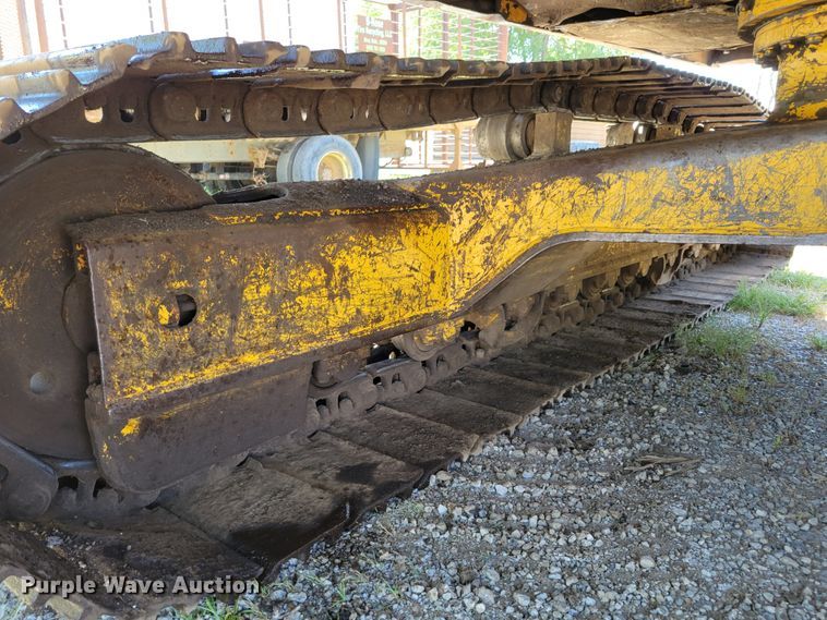 image for item DM2383 Komatsu PC200LC-3  excavator