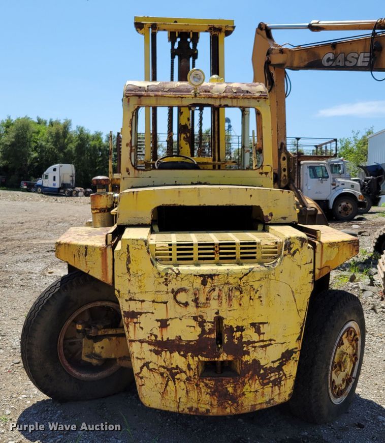 image for item DM2384 Yardlift CHY160B  forklift