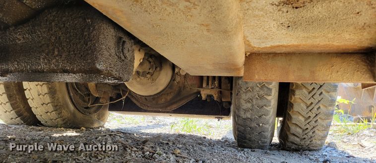 image for item DM2384 Yardlift CHY160B  forklift