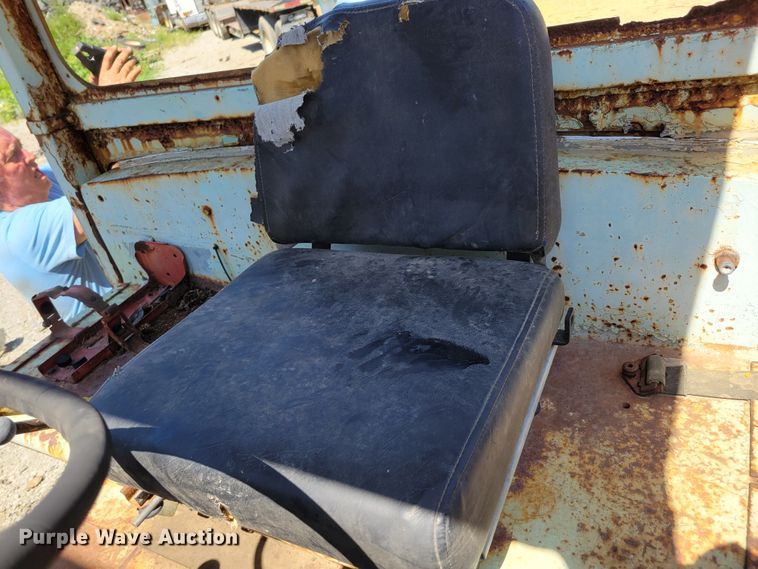 image for item DM2384 Yardlift CHY160B  forklift