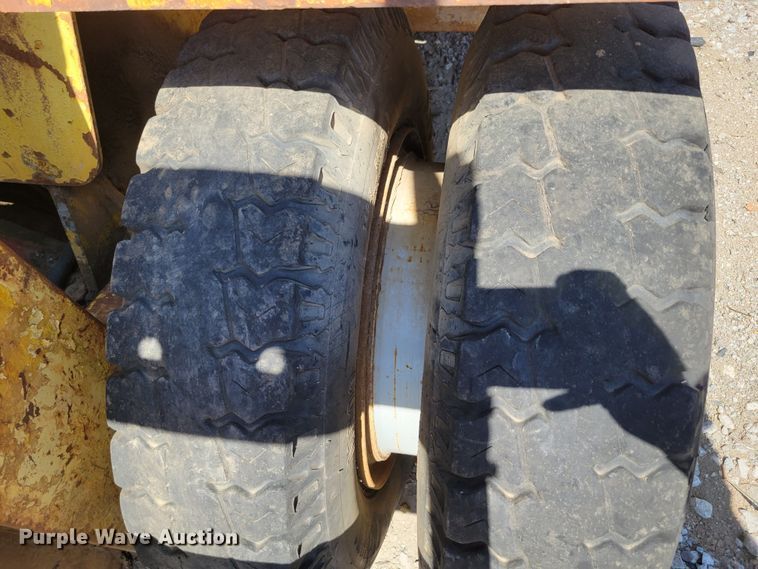 image for item DM2384 Yardlift CHY160B  forklift