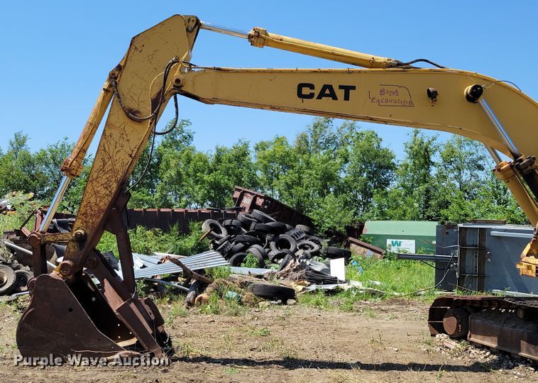 image for item DM2386 1990 Caterpillar E240  excavator