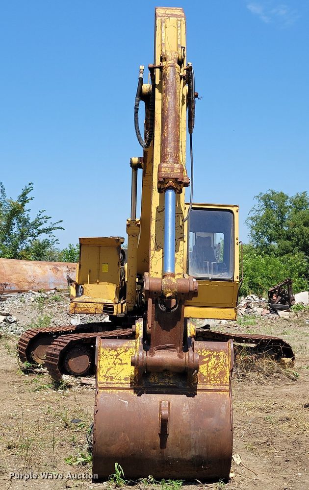 image for item DM2386 1990 Caterpillar E240  excavator