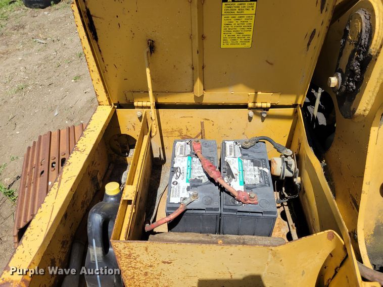 image for item DM2386 1990 Caterpillar E240  excavator