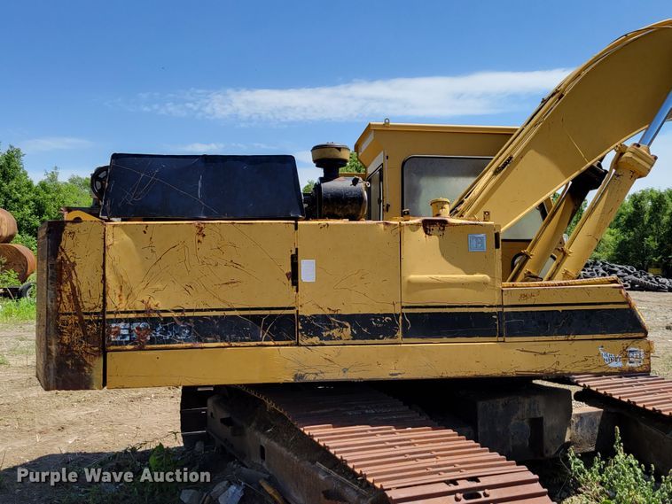image for item DM2386 1990 Caterpillar E240  excavator