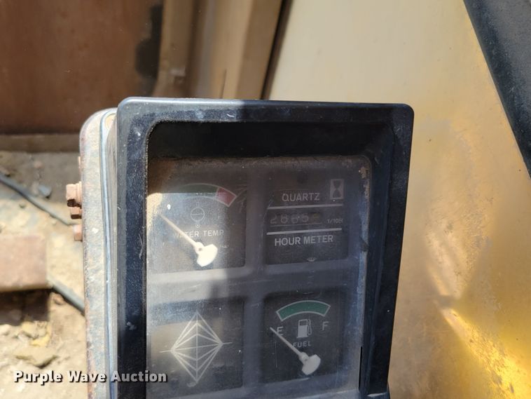 image for item DM2386 1990 Caterpillar E240  excavator