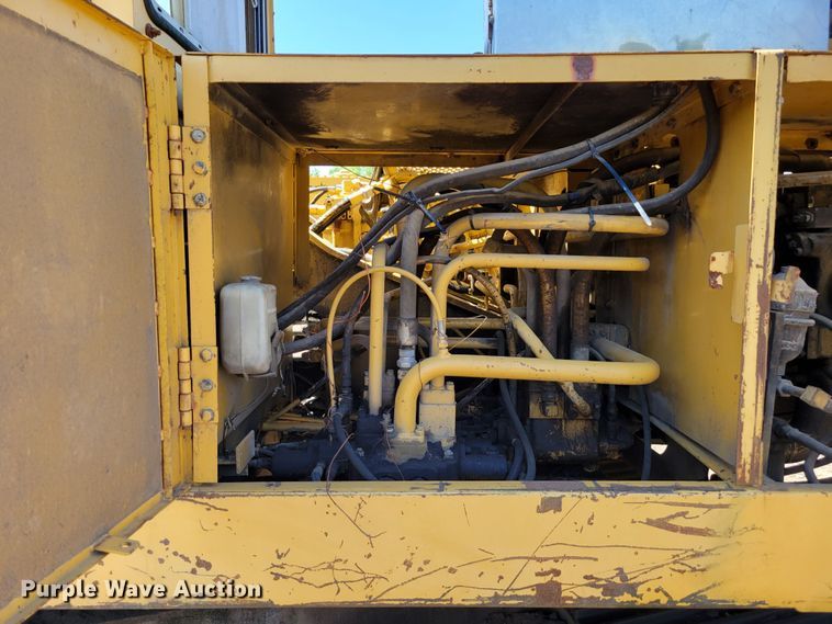 image for item DM2386 1990 Caterpillar E240  excavator