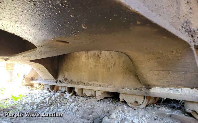 image for item DM2386 1990 Caterpillar E240  excavator