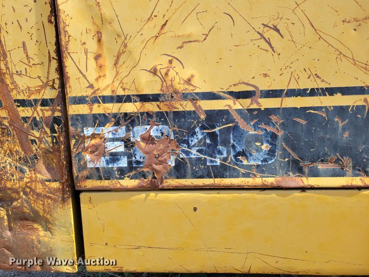 image for item DM2386 1990 Caterpillar E240  excavator