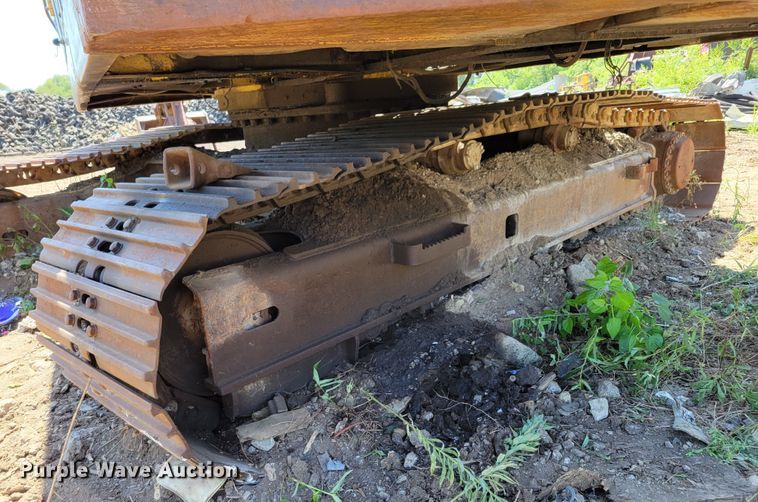 image for item DM2386 1990 Caterpillar E240  excavator