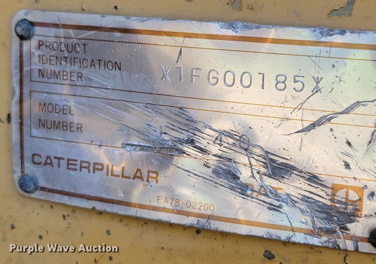 image for item DM2386 1990 Caterpillar E240  excavator