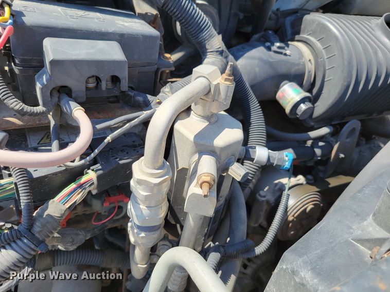 image for item DM2399 2005 GMC C6500  hook lift truck