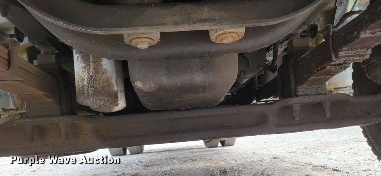 image for item DM2427 1987 Chevrolet C6500  bucket truck