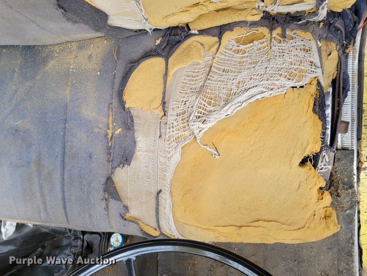 image for item DM2427 1987 Chevrolet C6500  bucket truck