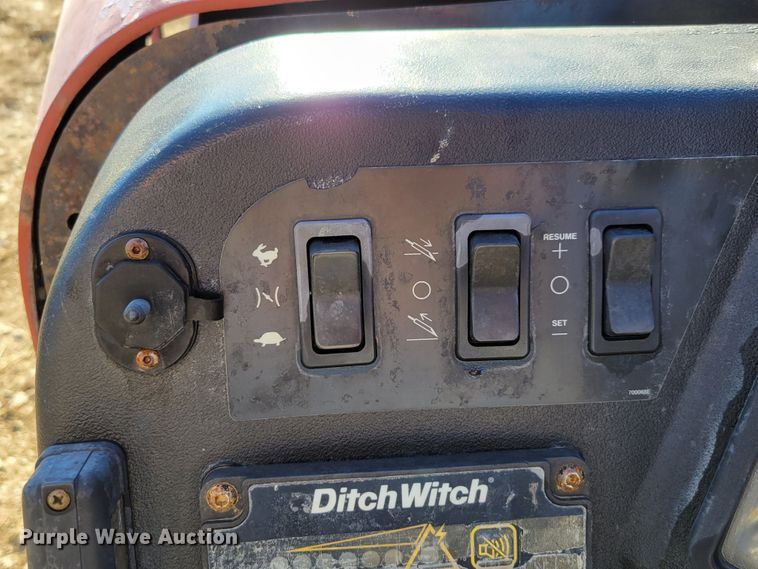 image for item DM2428 2009 Ditch Witch JT2020 Mach 1  directional boring unit