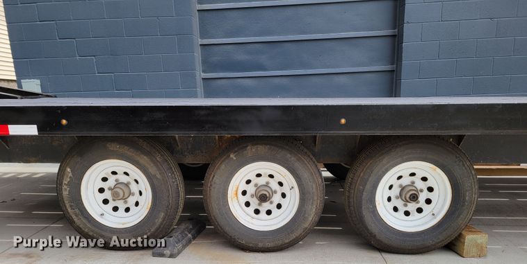 image for item DM2439 1989 Shop built  equipment trailer