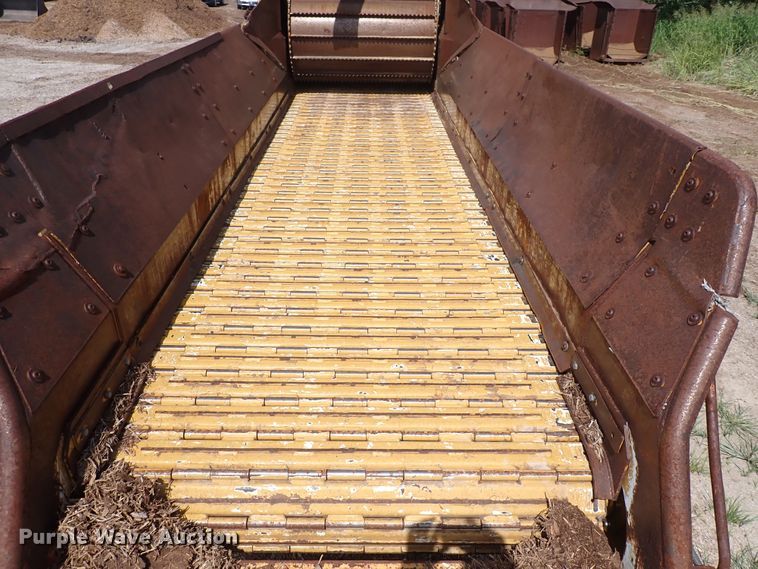 image for item DN0478 2005 Vermeer HG6000  horizontal grinder