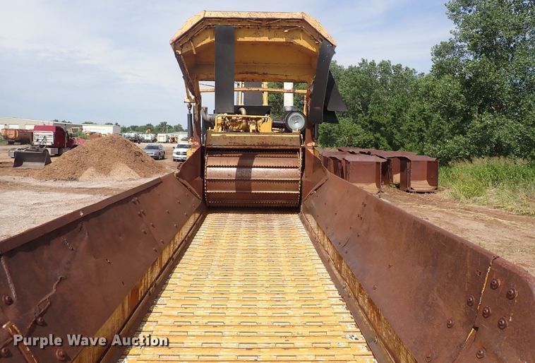 image for item DN0478 2005 Vermeer HG6000  horizontal grinder