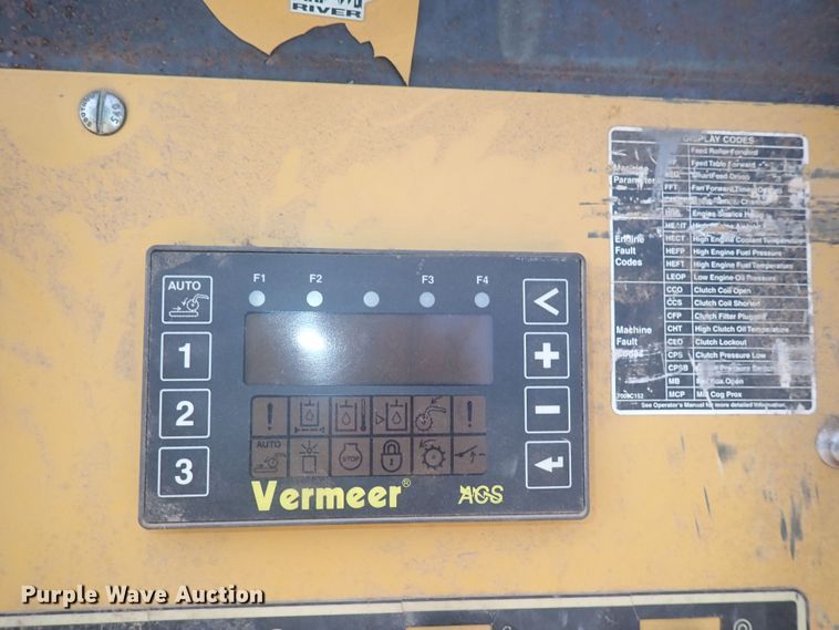 image for item DN0478 2005 Vermeer HG6000  horizontal grinder