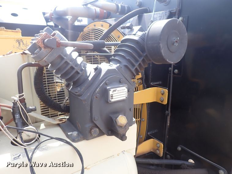 image for item DN0478 2005 Vermeer HG6000  horizontal grinder