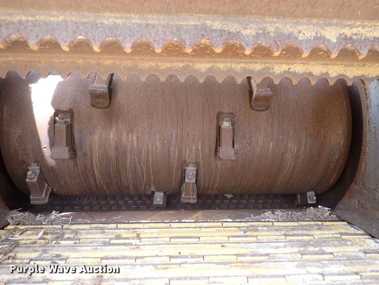 image for item DN0478 2005 Vermeer HG6000  horizontal grinder