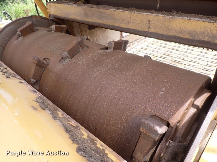 image for item DN0478 2005 Vermeer HG6000  horizontal grinder