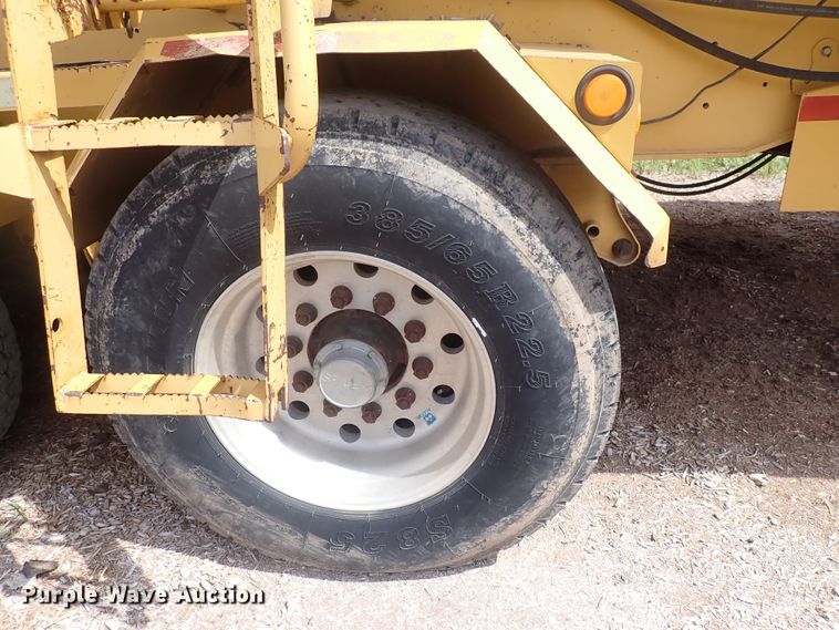 image for item DN0478 2005 Vermeer HG6000  horizontal grinder