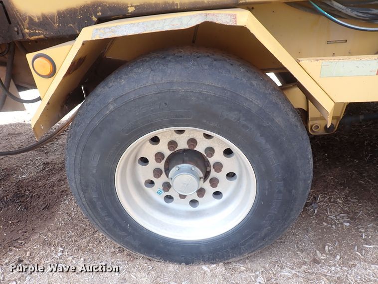 image for item DN0478 2005 Vermeer HG6000  horizontal grinder