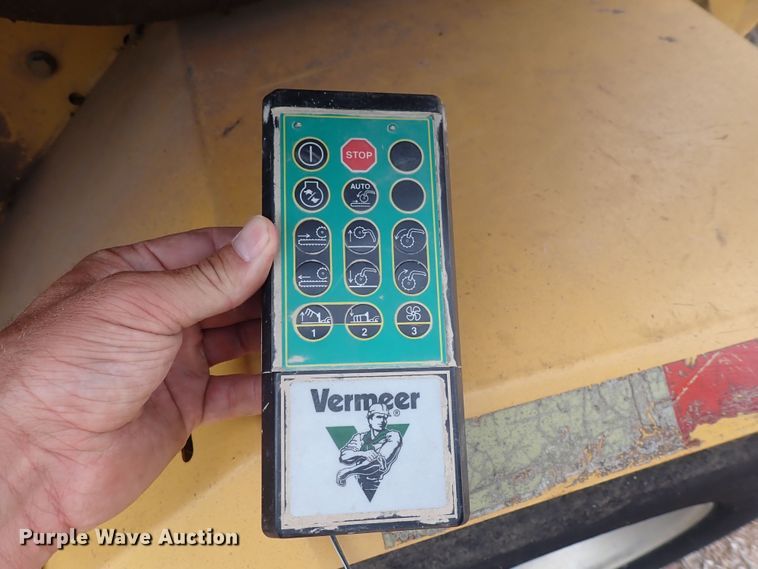 image for item DN0478 2005 Vermeer HG6000  horizontal grinder