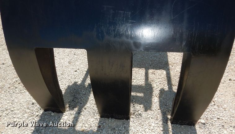 image for item DN1651 2011  Stanley LaBounty HDR50QC grapple