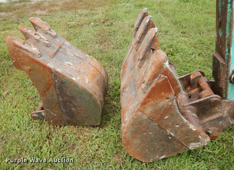 image for item DN1666 2005 IHI 35NX  mini excavator