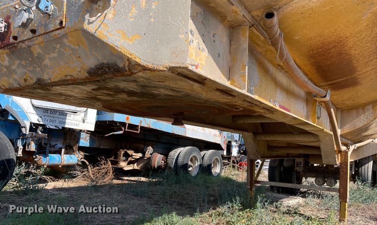 image for item DN5020 1998 Shop built  tank trailer