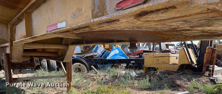 image for item DN5020 1998 Shop built  tank trailer