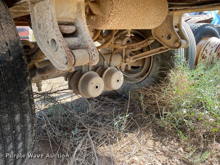 image for item DN5020 1998 Shop built  tank trailer