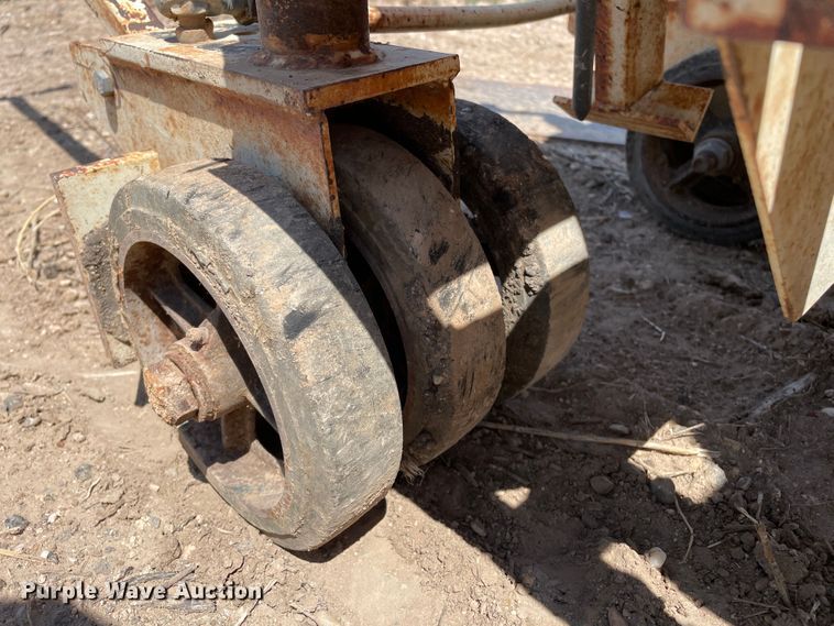 image for item DN5023 Miller MC550  curb machine