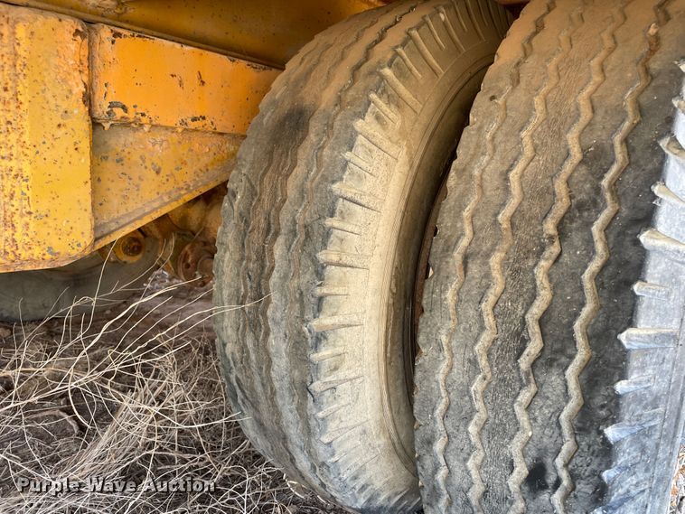 image for item DN5025 1979 Transport Trailers  equipment trailer