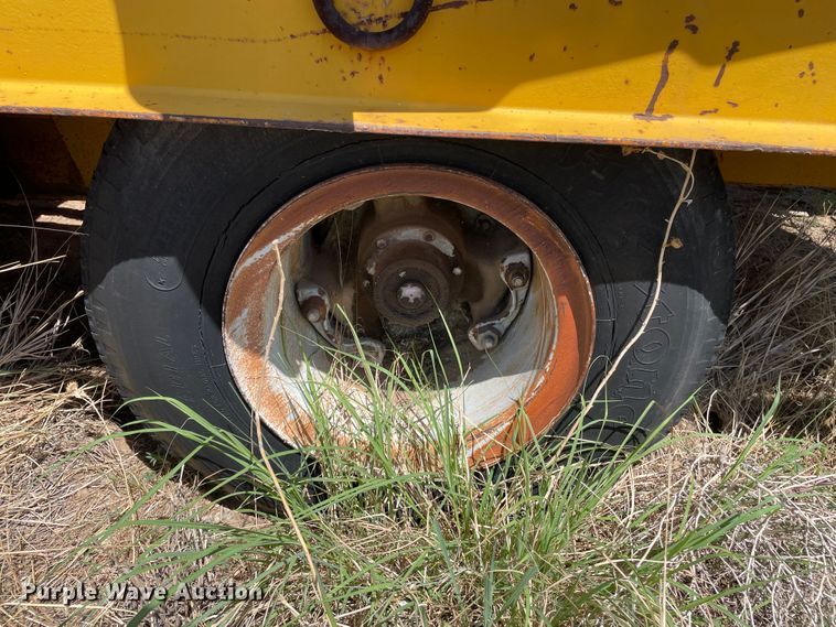 image for item DN5025 1979 Transport Trailers  equipment trailer