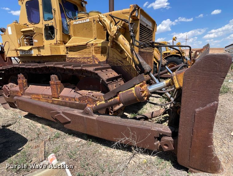 image for item DN5029 1982 Fiat-Allis FD40  dozer