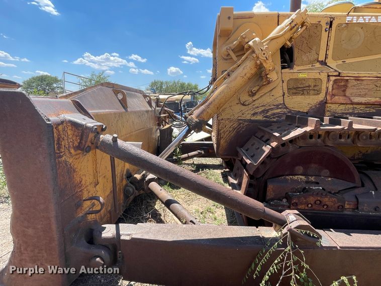 image for item DN5029 1982 Fiat-Allis FD40  dozer