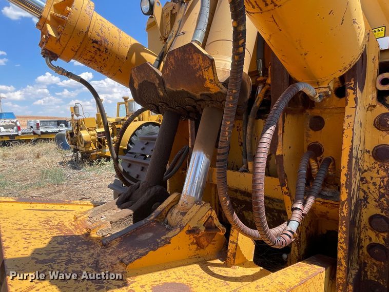 image for item DN5029 1982 Fiat-Allis FD40  dozer