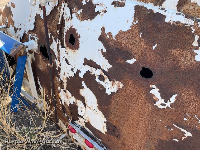 image for item DN5032 1984 Chevrolet Kodiak C70  water truck