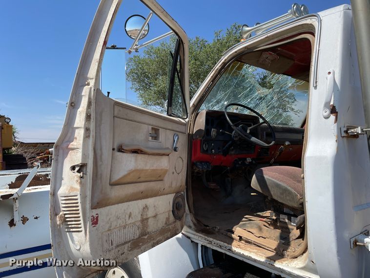 image for item DN5032 1984 Chevrolet Kodiak C70  water truck